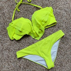 PINK VICTORIA’S SECRET NEON BIKINI SET